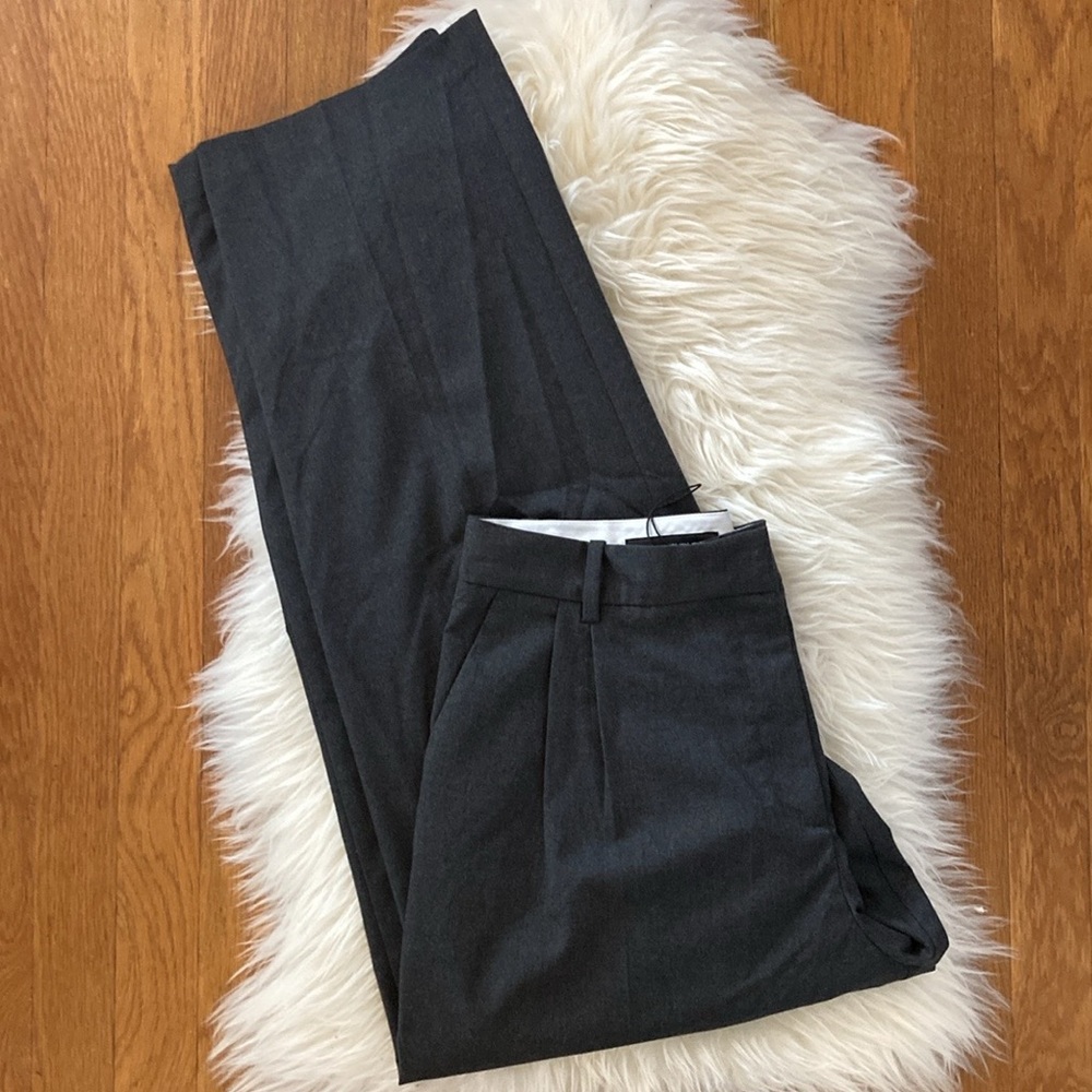 NWOT Zara High-Waist Pleated Straight Leg Soft-Feel Trousers